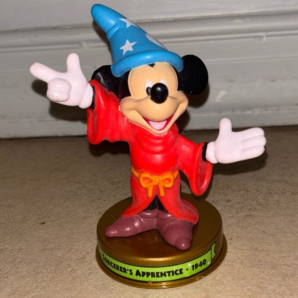 Disney Other - Disney Sorcerer's Apprentice figurine